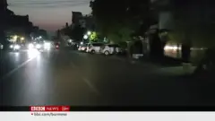 မန္တလေးမှာ ဓတ်အားရဖို့ ကိုယ်ထကိုယ်ထ စိုက်ထုတ်နေရ