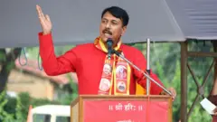 ગુજરાત કૉંગ્રેસે રાજ્યમાં ગાયને રાજ્ય માતાનો દરજ્જો આપવાની માગ કરી છે