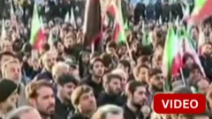 காமனெயிக்கு அஞ்சலி செலுத்தும் மக்கள்