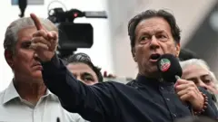 ఇమ్రాన్ ఖాన్ 