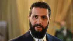 الرئيس السوري المؤقت أحمد الشرع