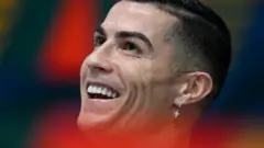 Cristiano Ronaldo yagiranye giturumbuka ikiganiro n'abanyamakuru muri Qatar ku wa mbere