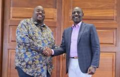 Sir Wicknell: Kutoka jela mpaka urafiki 'tata' na wanasiasa Afrika