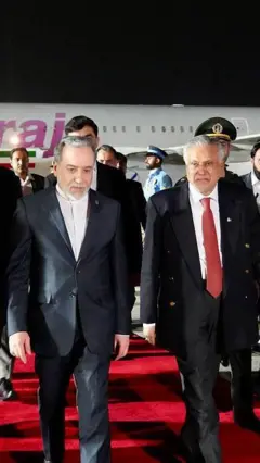 ईरान के विदेश मंत्री पाकिस्तान पहुंचे