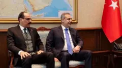 صورة نشرتها وزارة الإعلام السورية لوزير خارجية تركيا في دمشق
