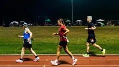 ۲۴ ساعت دویدن 