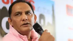 মোহাম্মদ আজহারউদ্দিন।