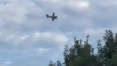 Xiyyaara magaalaa irratti kufuuf dorsiisaa ture