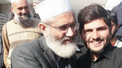 ظہور رحمان: بشونئی میں متعدد افراد کی جانیں بچانے والے استاد جنھیں پانی بہا لے گیا