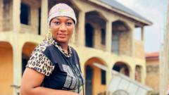 Sisi Alagbo bẹ àwọn abiyamọ ayé àti ẹgbẹ́ alágbo, ó ní òun ti ṣe àṣìṣe ńlá