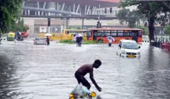 டெல்லியில் கனமழை
