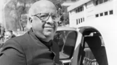 டி.என்.சேஷன் - இந்திய முன்னாள் தலைமை தேர்தல் ஆணையர்