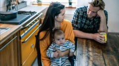 Ата-эне, баласы менен