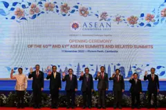 မြန်မာကိုယ်စားပြုသူမပါတဲ့ ကမ္ဘောဒီးယားနိုင်ငံ ဖနွမ်းပင်မှာ ကျင်းပတဲ့ အာဆီယံ ထိပ်သီးအစည်းအဝေး