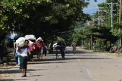 ကောလင်းမြို့ကို NUG နဲ့ ဒေသကာကွယ်ရေးတပ်တွေ ထိန်းချုပ်ထား