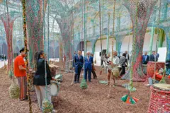 Lula e Macron visitaram exposição no Grand Palais, em Paris