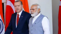 பிரதமர் நரேந்திர மோதி மற்றும் துருக்கி அதிபர் எர்துவான்