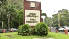 துணைவேந்தர்கள், உச்ச நீதிமன்றம், பல்கலைக்கழகங்கள், ஆளுநர்