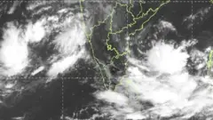 தமிழ்நாடு, வானிலை, புயல், காற்றழுத்த தாழ்வுப் பகுதி 