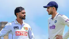 இந்தியா மற்றும் இலங்கை டெஸ்ட் அணிகளின் கேப்டன்கள்