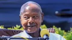 Yoweri Museveni, uri ku butegetsi kuva mu mwaka wa 1986, arimo gushaka intsinzi ya karindwi