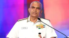 கத்தாரில் கைது செய்யப்பட்ட இந்திய அதிகாரிகள்: இந்திய கடற்படை தளபதி கூறியது என்ன?