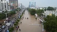 کراچی بارش