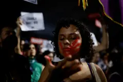 ကိုယ်ဝန်ဖျက်ချမှု ဥပဒေမူကြမ်းကို ဆာပေါ်လိုမြို့မှာ ဇွန်လ ၁၃ ရက်တုန်းက ဆန္ဒပြမှု 