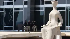 O Supremo Tribunal Federal.