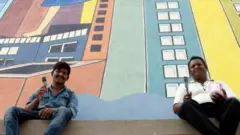 પિતા-પુત્રની તસવીર