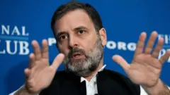 राहुल गांधी