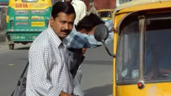 અરવિંદ કેજરીવાલ, આમ આદમી પાર્ટી, બીબીસી ગુજરાતી