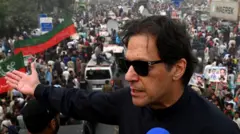 عمران خان، فائرنگ، حملہ
