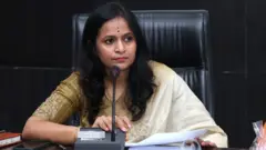 आईएएस अधिकारी रानू साहू 