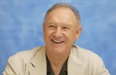 Gene Hackman 2003'te Runaway Bride filminin basın toplantısında konuşurken. 