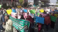 سکول احتجاج 