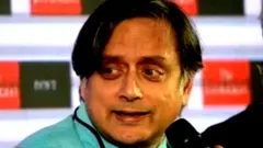 शशि थरूर