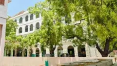 நெல்லை , அரிவாள் வெட்டு, பள்ளி மாணவர்கள்,  தனியார் பள்ளி, பென்சில்