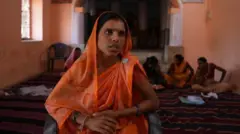 ஆர்.எஸ்.எஸ் அமைப்பினரின் மனைவியர் இந்துத்துவ சித்தாந்தத்தைப் பற்றி என்ன நினைக்கின்றனர்?