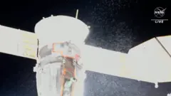 Rò rỉ không giải thích được từ tàu vũ trụ Soyuz của Nga