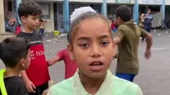 "أتمنى أن أكون طفلة عادية تعيش بلا حروب