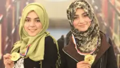 ام کلثوم اور زہرا عبداللہ