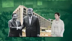 ဦးမင်းအောင်လှိုင်၊ တရုတ်သမ္မတ ရှီကျင့်ဖျင်တို့ လက်ဆွဲနှုတ်ဆက်နေတဲ့ပုံ၊ မြန်မာဗဟိုဘဏ်နဲ့ ဗဟိုဘဏ် ဥက္ကဋ္ဌအသစ်  ဒေါက်တာခင်နိုင်ဦးတို့ အဖြူ အမည်းနဲ့ အစိမ်း ပေါင်းစပ်ဓာတ်ပုံ 