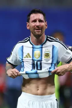 Messi en llanto