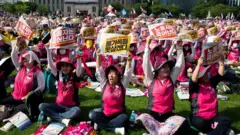 2일 서울광장과 숭례문 일대에서 열린 '7.2전국노동자대회'