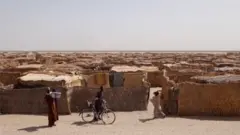 La ville accueille de nombreuses personnes qui ont fui leurs foyers pendant la décennie d'insurrection de Boko Haram