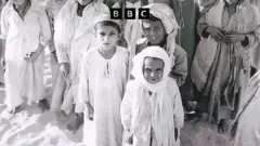 আরবী পোশাকে ছোটবেলায় মোহামেদ আল-ফাহিম