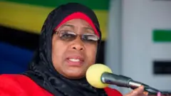 Aworan Samia Suluhu Hassan