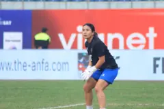 नेपाली महिला फुटबल टोलीकी कप्तान तथा गोलकीपर एन्जिला तुम्बापो सुब्बा