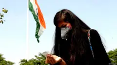 कोरोना